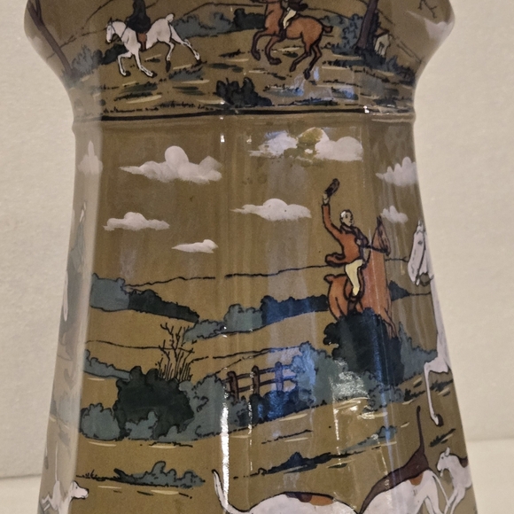 Buffalo Pottery Deldare Ware Pitcher 64 Oz The Fallonfield Hunt Breaking Cover - Picture 7 of 10